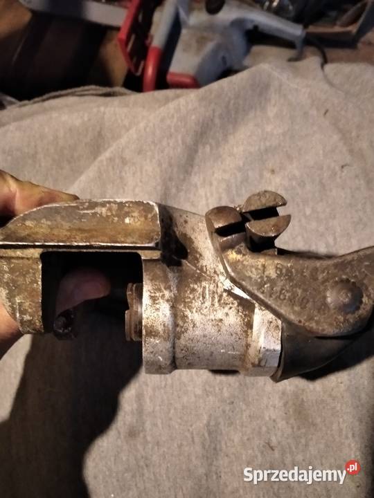 Zaciska chamulcowt tył Polonez Fiat 125 Usza Wielka