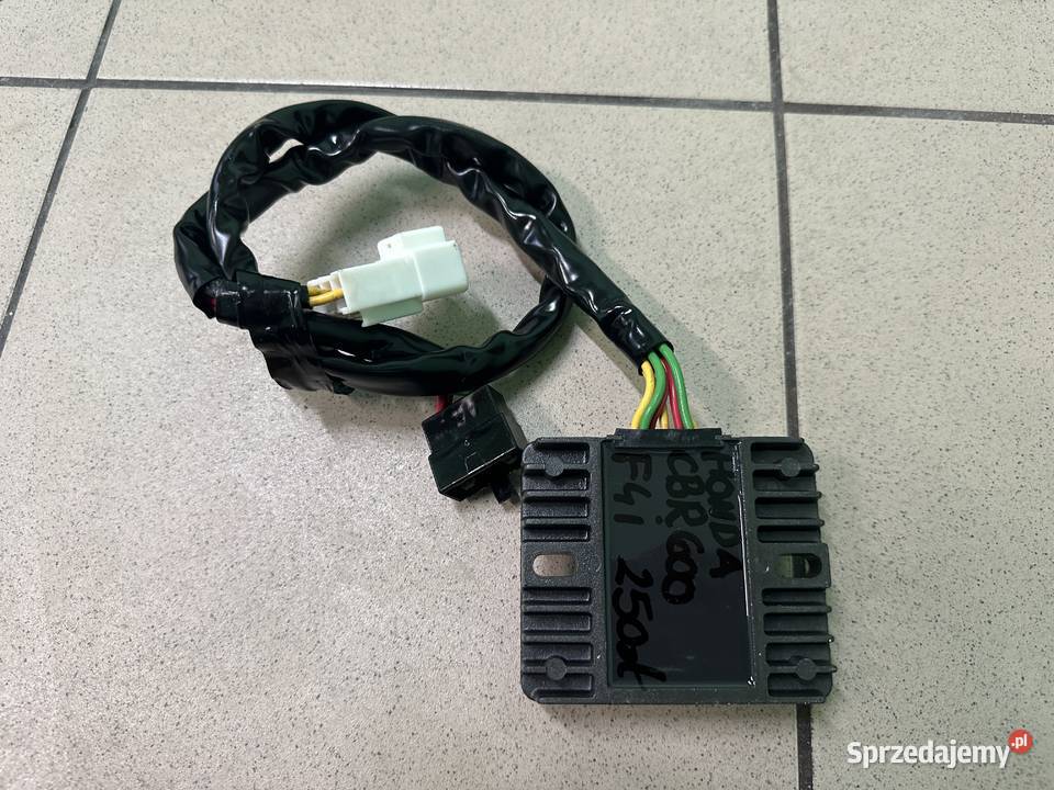Regulator napięcia Honda CBR 600 F4i Brzeszcze