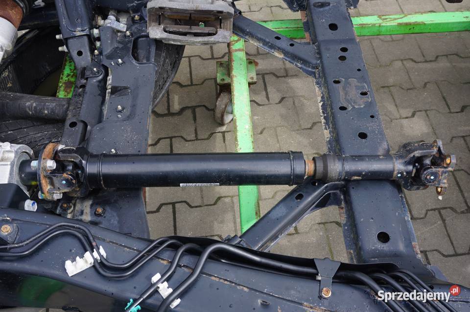 WAŁ NAPĘDOWY PRZEDNI INFINITI QX80 2010 Nowy Tomyśl