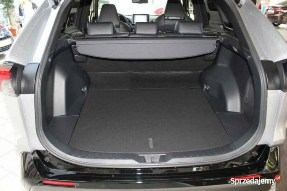 Toyota RAV4 Selection 4x4 222 Hybryda Super srebrny RAV4 zachodniopomorskie Szczecinek