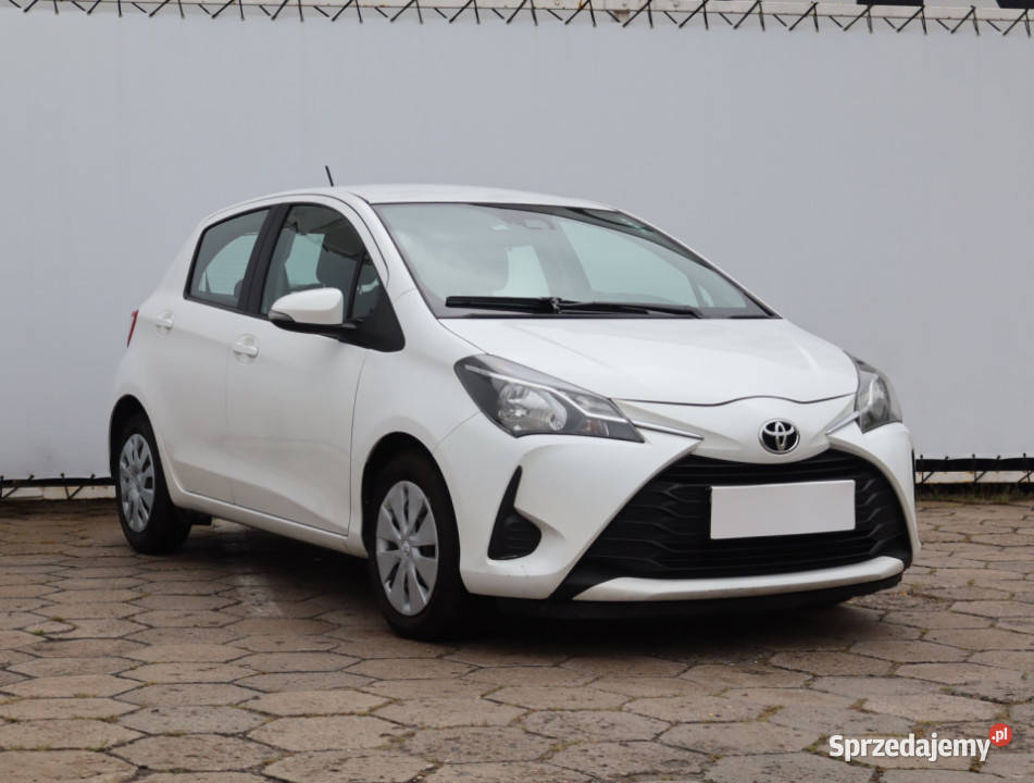 Toyota Yaris 10 VVTi bluetooth Łódź sprzedam