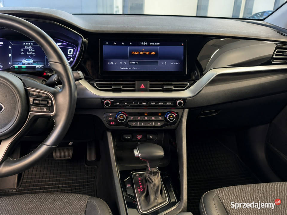 Kia Niro 22 Salon Polska 1Właściciel Niro 16 GDI elektrochrom. lusterko wst. sprzedam
