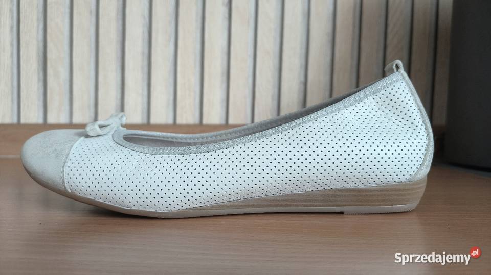 Buty białe beżowe kawa z mlekiem Zawory