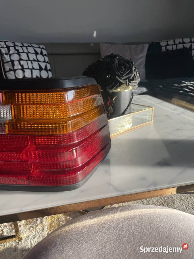 Lampa Hella tył Mercedes w124 c124 oryginalna prawe Bydgoszcz