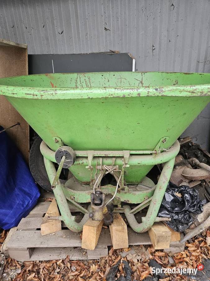 Rozsiewacz Amazone 350L dolnośląskie sprzedam