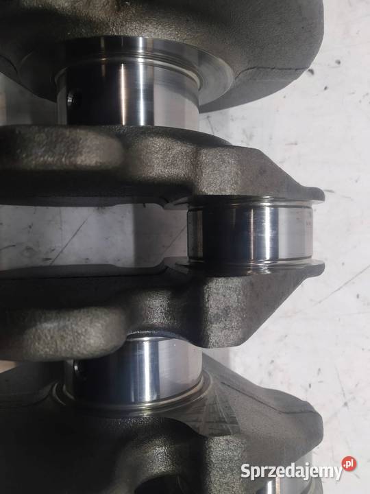 WAŁ KORBOWY 15 TDCI Ford Tourneo Courier I 2014