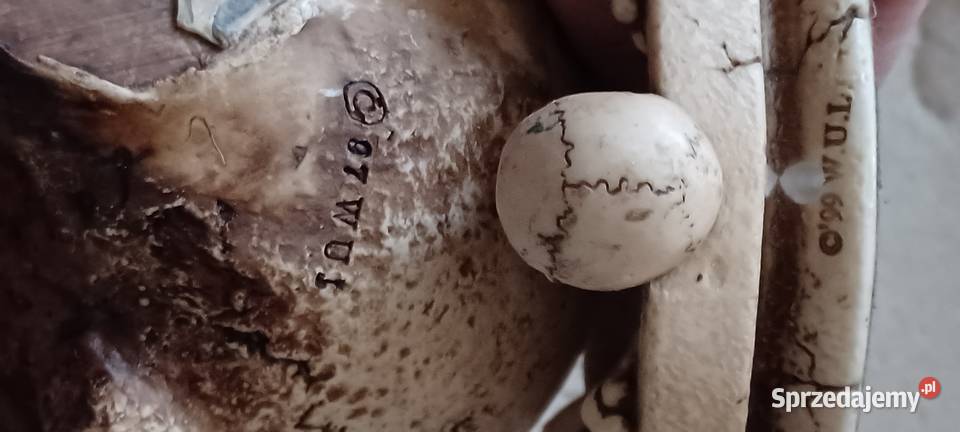 W POZNANIU KUPNO ZABYTEK SYGNATURY ZYWICA Figurki i rzeźby Środa Wielkopolska