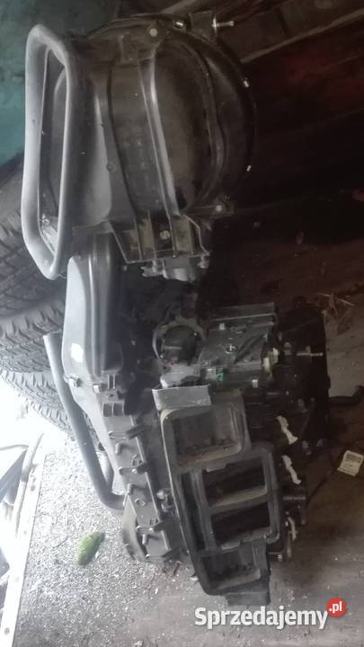 Mercedes g klasa 463 nagrzewnica obudowa terenowe Kocmyrzów