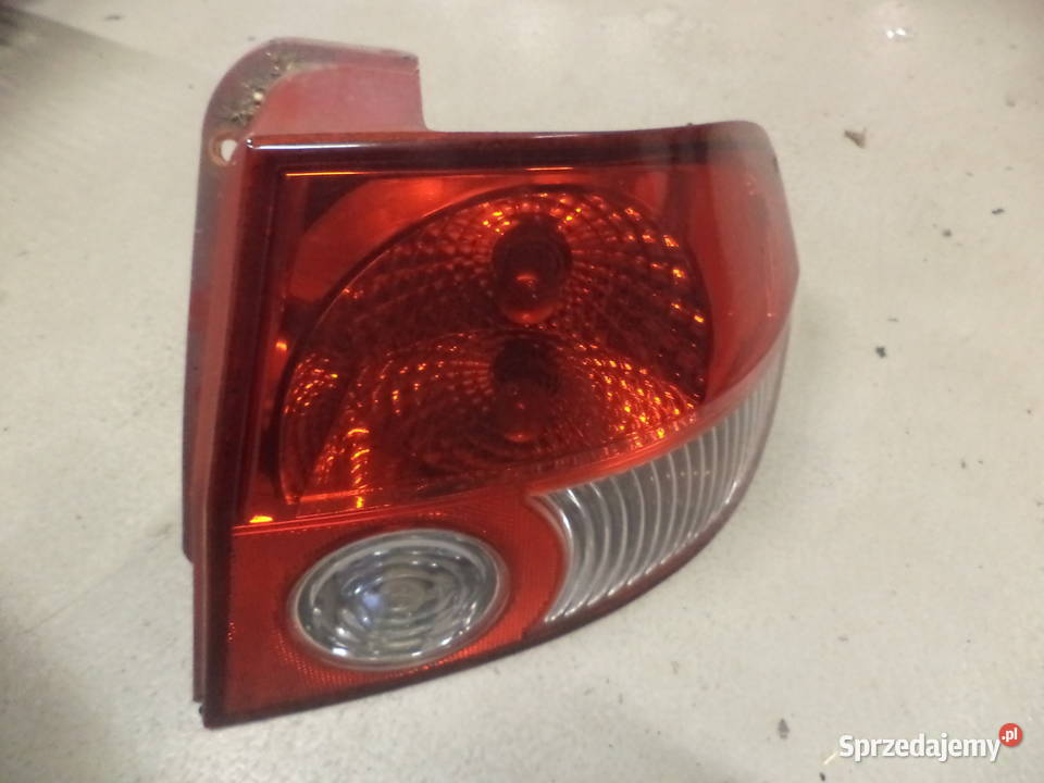 HYUNDAI GETZ 2005 LAMPA TYLNA TYL PRAWA lampy tylne