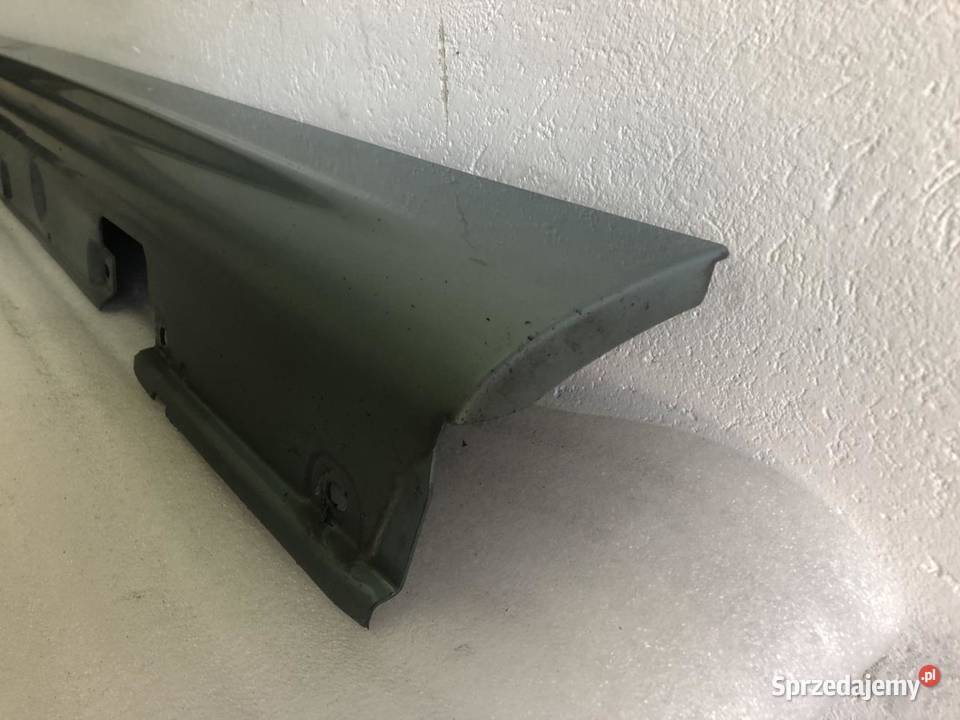 LISTWA PROGOWA PRAWA 8209756 SEDAN BMW E46 4226 Progi