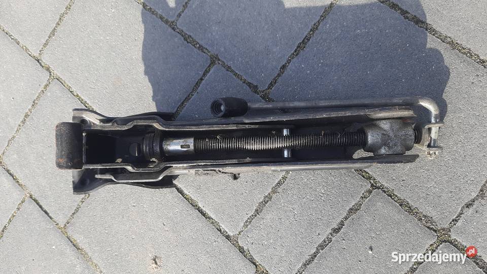 Oryginalny Lewarek podnośnik Volvo 8679369 made