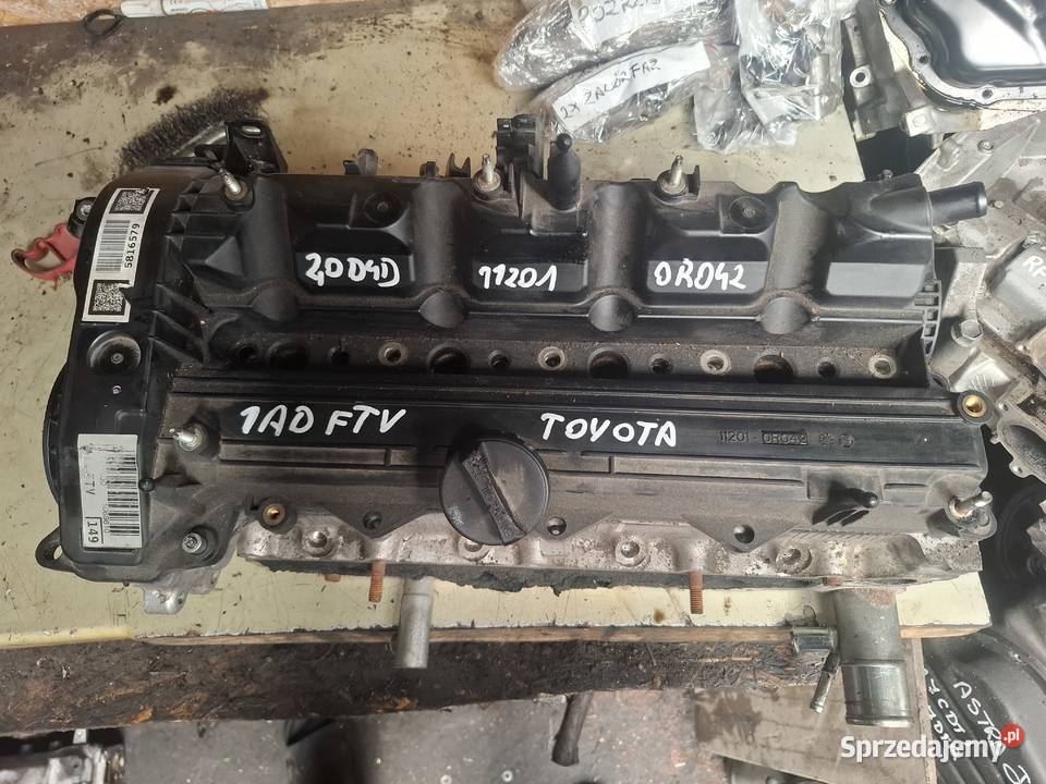 TOYOTA AVENSIS T27 20 D4D 1ADFTV głowica pokrywa Kielce sprzedam