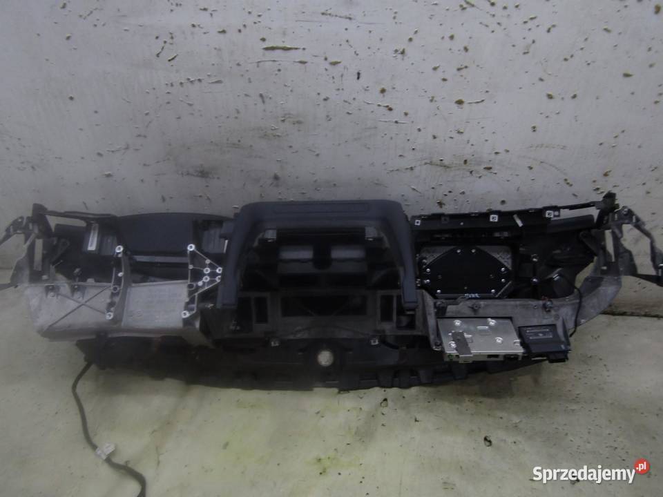 DESKA KONSOLA CZARNA AUDI A8 D3 sprzedam