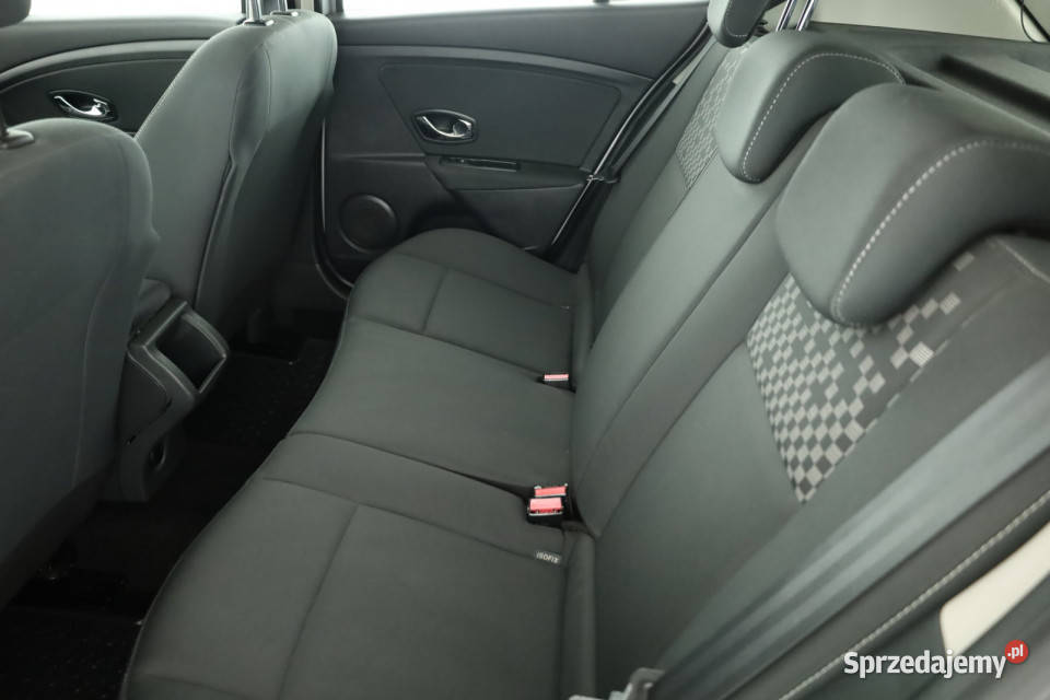 Renault Megane 15 dCi wielofunkcyjna kierownica Megane Piaseczno
