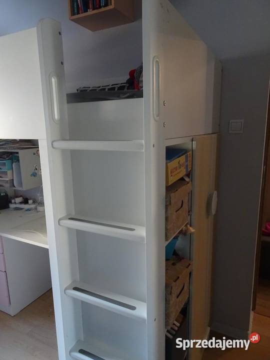 Dziecięce łóżko na antresoli z biurkiem SMASTAD Meble Kraków