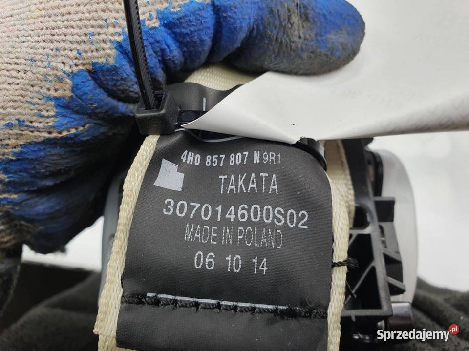 PAS BEZPIECZŃSTWA AUDI A8 L D4 4H0857807N osobowe Lipno