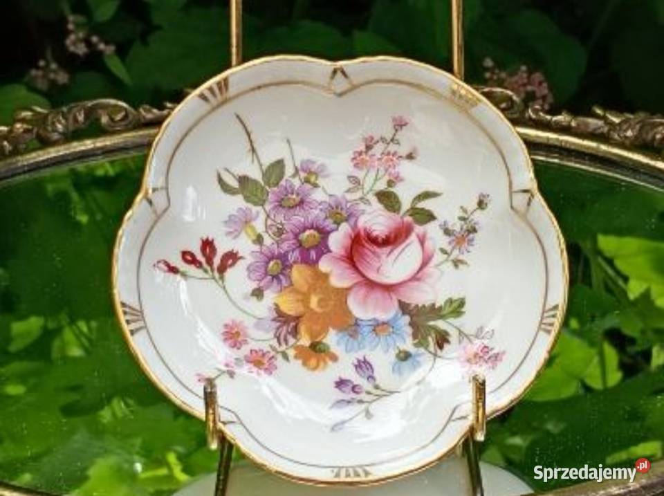 ROYAL CROWN DERBYPOSIES ręcznie malowana złocona