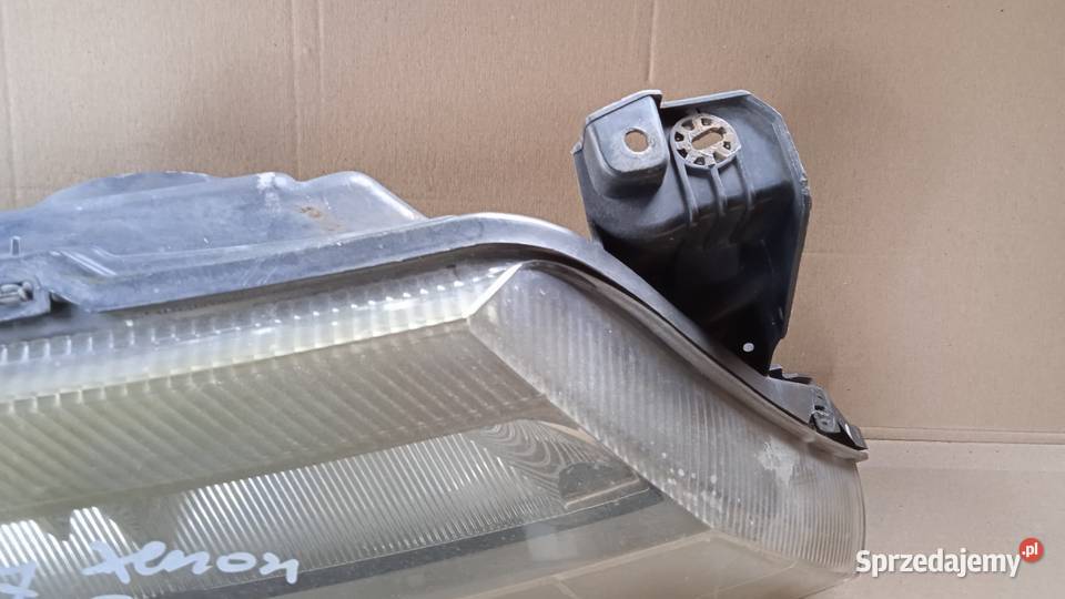 RENAULT LAGUNA II LAMPA PRZÓD PRAWA XENON EU Zbierkowo