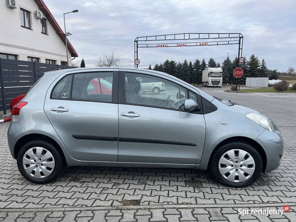 Toyota Yaris II Automat 2009 77 serwisowany Kraków