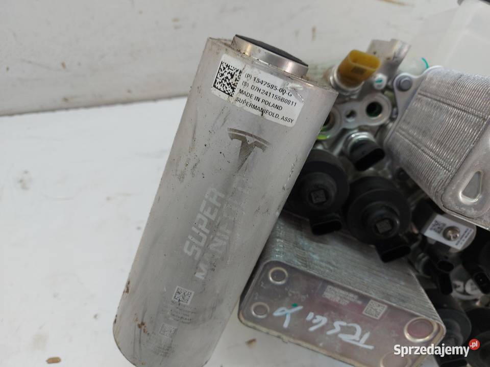 TESLA MODEL Y 2024r POMPA WODY CIEPŁA