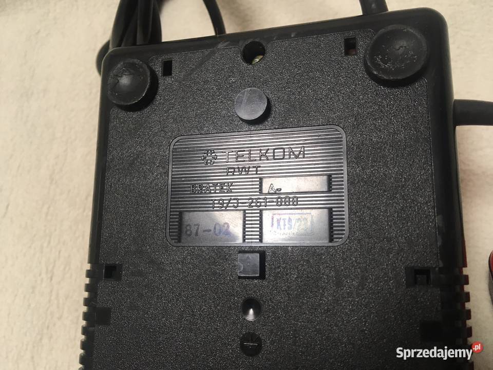 PRL stary telefon Bratek czerwony Kołobrzeg sprzedam