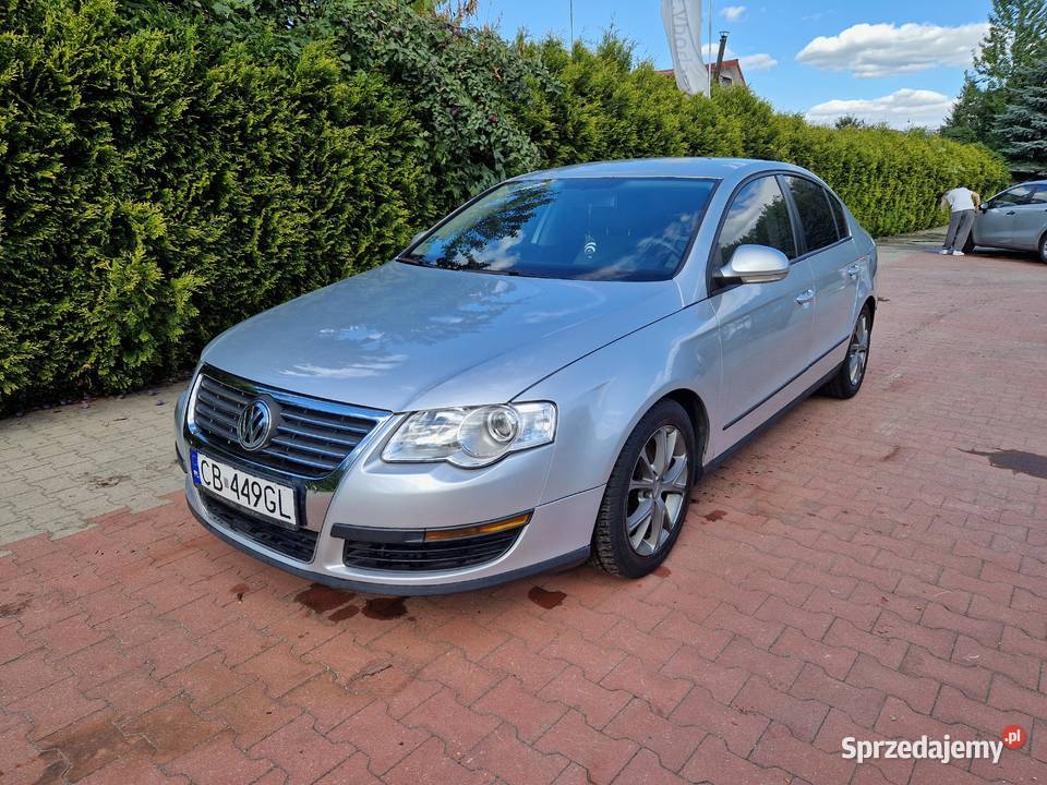Volkswagen Passat B6 16 benzyna Sedan stan Bydgoszcz