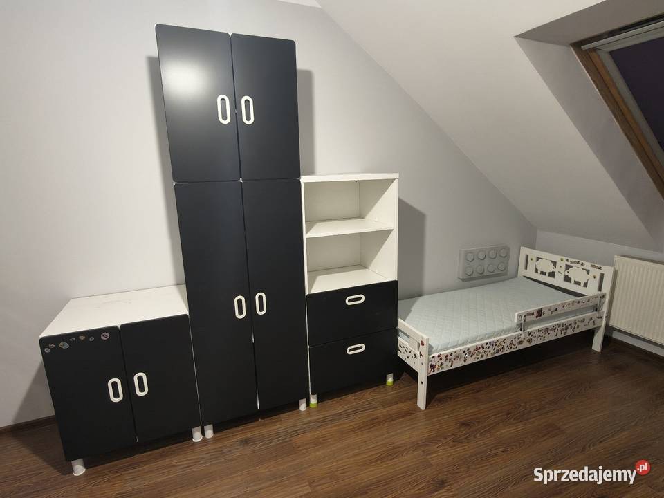 Meble do pokoju Ikea dziecięcego plus łóżko i
