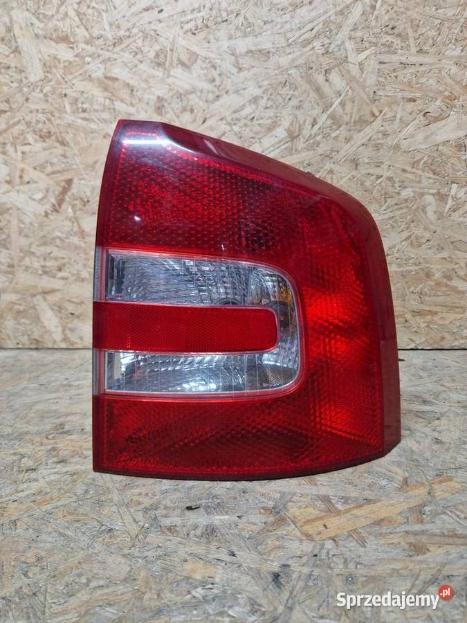 Skoda octavia 2 lampa lewy prawy tył kombi