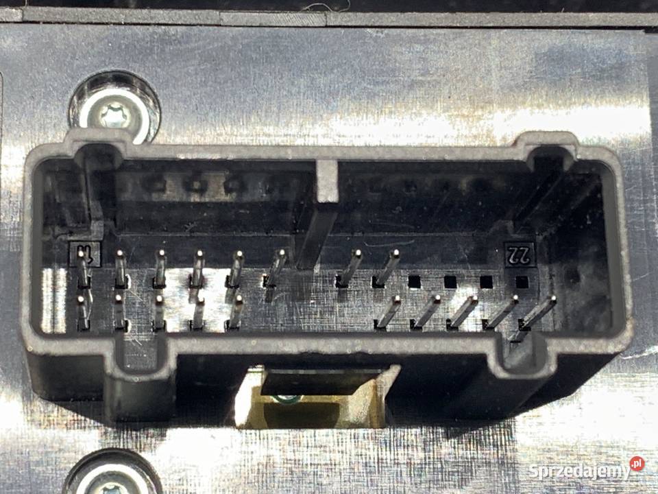 PRZEŁĄCZNIK SZYB VOLVO V50 0312 Kombi WŁĄCZNIK osobowe