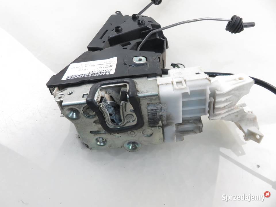 ZAMEK PRAWY PRZEDNI MERCEDESBENZ A W169