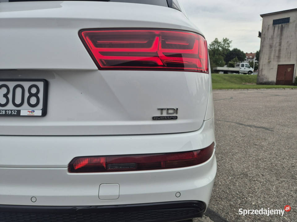 Audi Q7 Audi Q7 30 TDI quattro Tiptronic II 2015 VAT marża warmińsko-mazurskie Giżycko