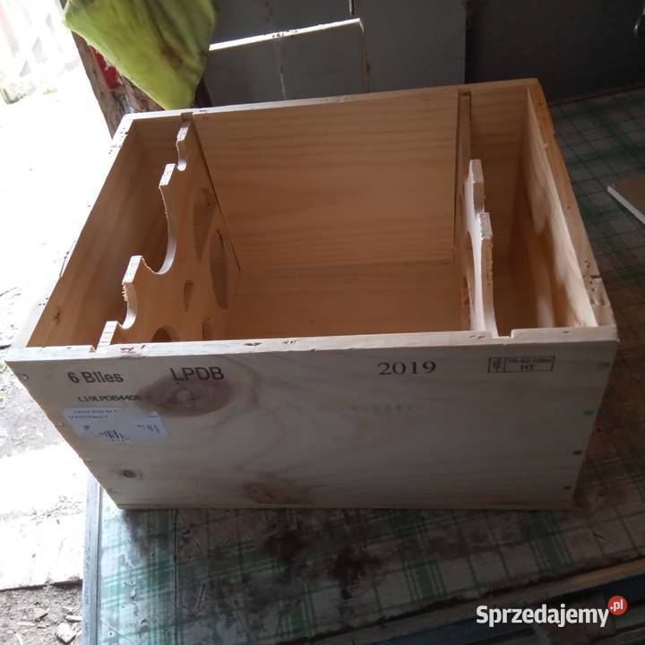 Sprzedam skrzyneczkę na butelki wino Opole