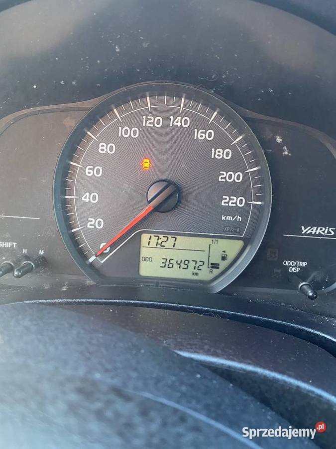Toyota Yaris 2012 14D Okuniew