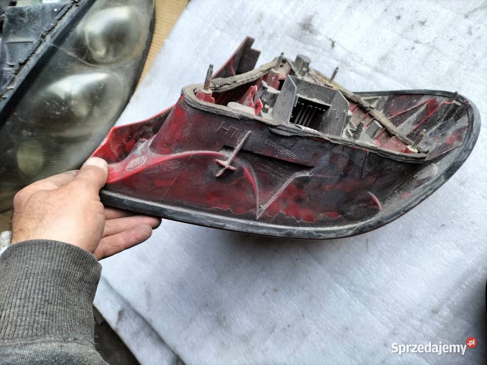 FORD MONDEO MK2 MK 2 LAMPA LEWY LEWA TYŁ TYLNA