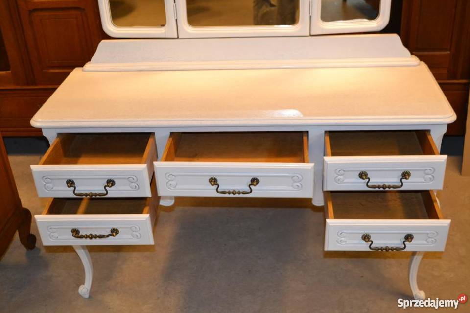 Piękna bielona toaletka ludwikowskasklep Dąbrowa śląskie Dąbrowa Górnicza