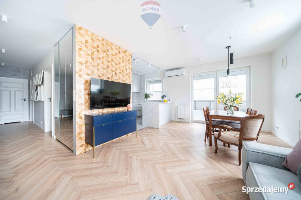 Trzypokojowe Malta balkon 2 miejsca w hali 68.54m2 Poznań