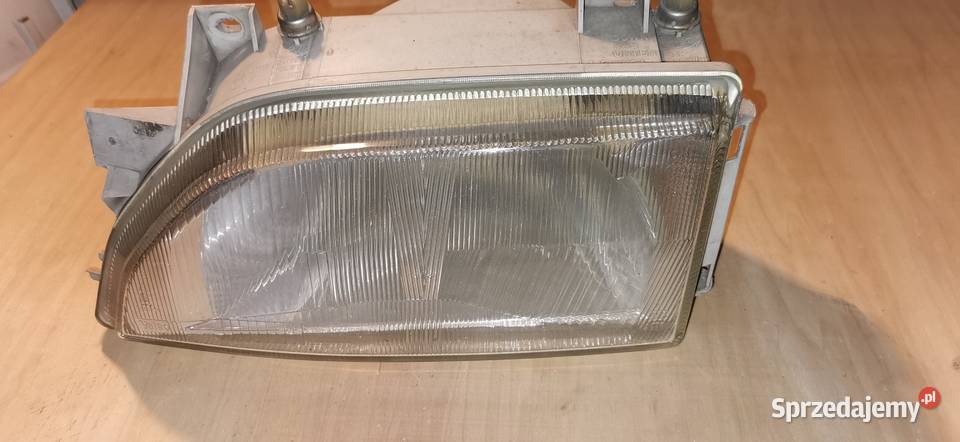 Ford Escort reflektor lewy Valeo stan sprzedam