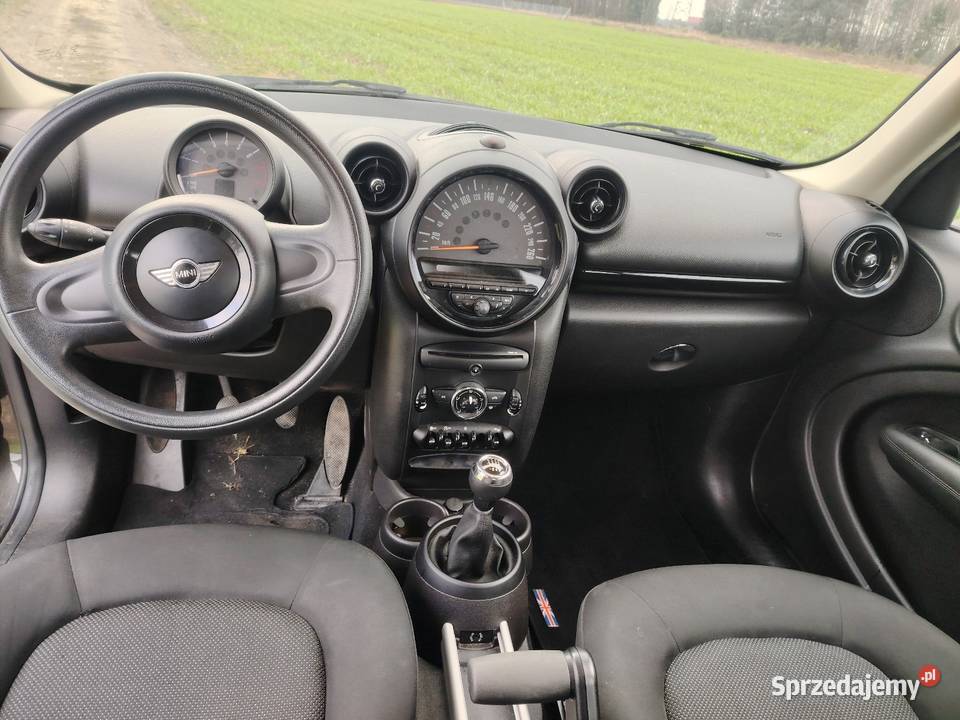 Sprzedam Mini Countryman 2014 pój 16 benzyna elektrochrom. lusterko wst.