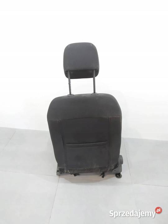 FOTELE PRAWY PASAŻERA Dacia Duster II 20172024 osobowe