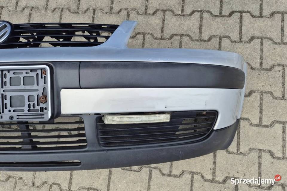 ZDERZAK PRZÓD PRZEDNI VW PASSAT B5 LB7Z SREBRNY