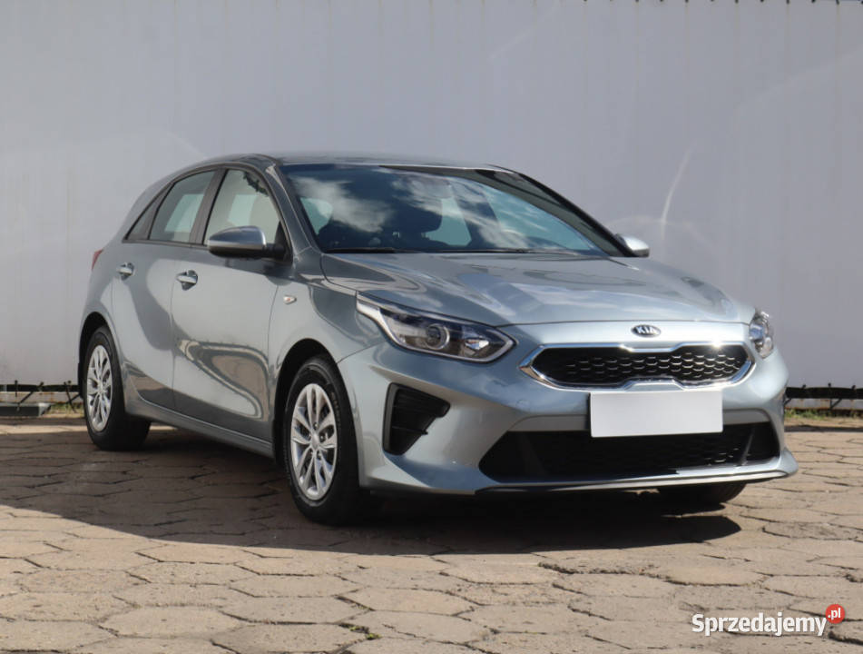 Kia Ceed 10 TGDI nieuszkodzony Łódź