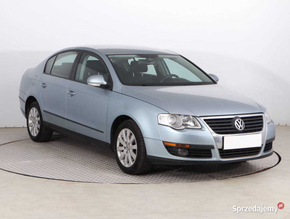 VW Passat 16 FSI Piaseczno