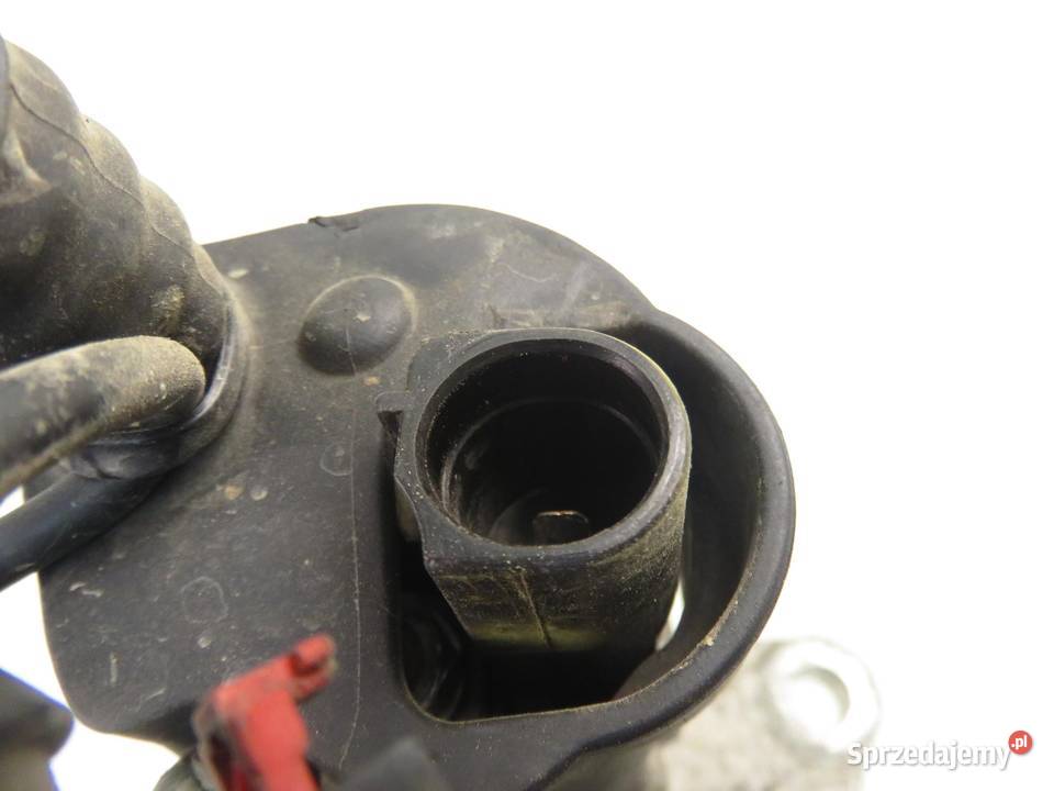 ROZRUSZNIK VW GOLF V 16 FSI 02T911023R osobowe małopolskie