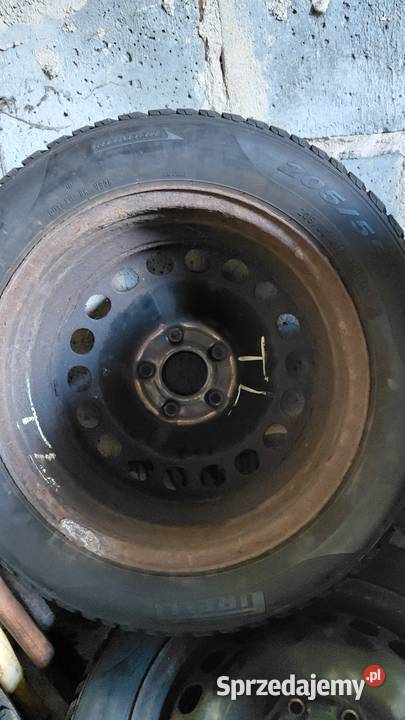 20555 r16 Pirelli felgi z oponami Zima Kłodawa