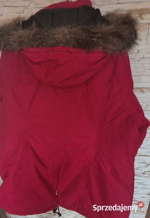 Kurtka czerwona zimowa Gdańsk