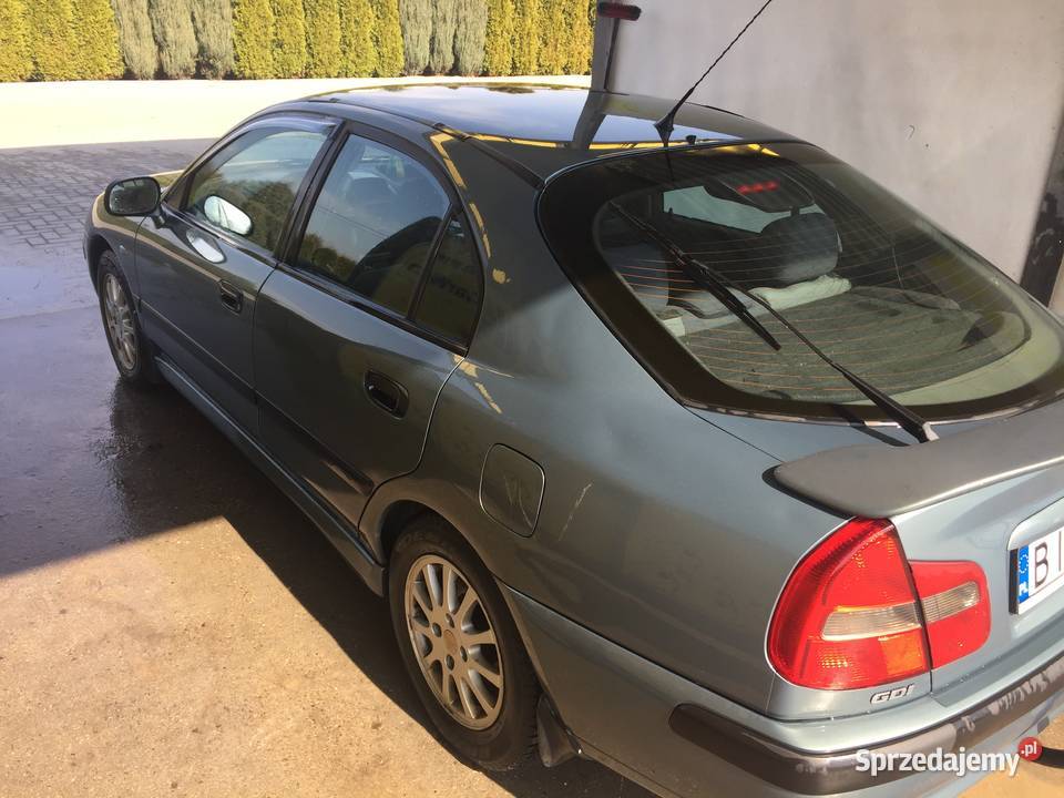 Mitsubishi Carisma 1.8 benz. 2002 r. PL Salon. Do