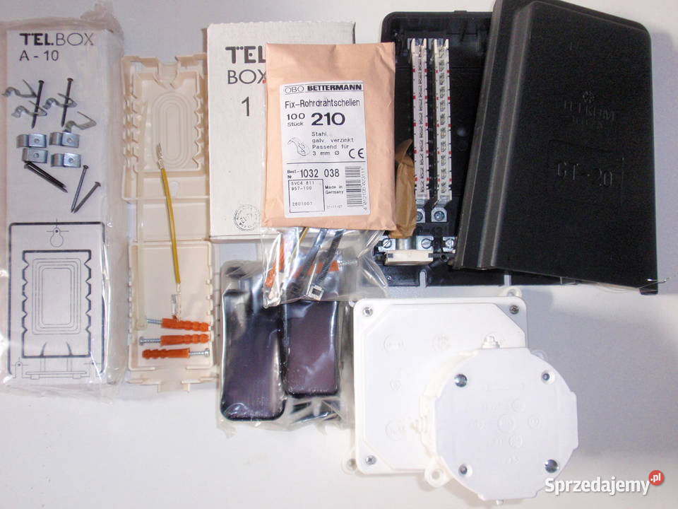 Puszki gniazdka wtyczki telefoniczne i inne