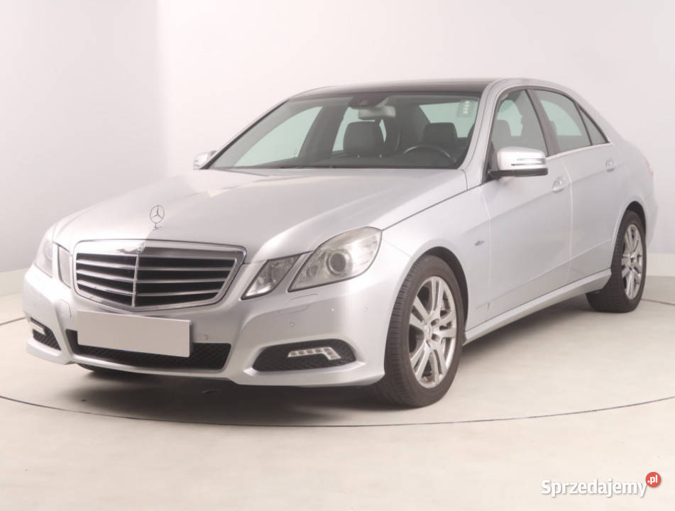 Mercedes E E 200 ABS