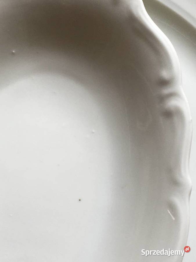 Mała patera Tielsch Wałbrzych tłoczona porcelana Skarżysko Kościelne
