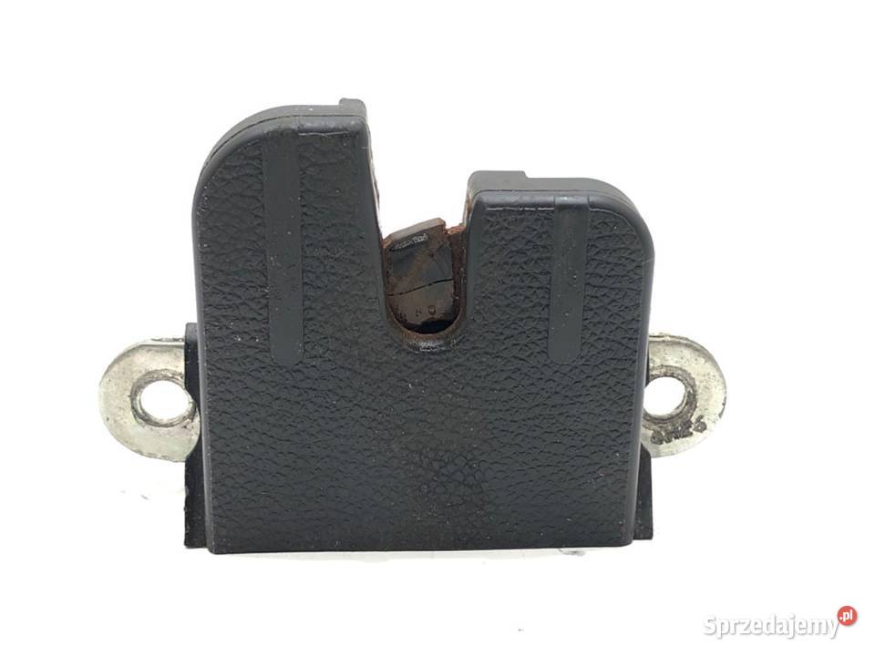 ZAMEK KLAPY TYŁ VW GOLF V Hatchback 1K6827505B